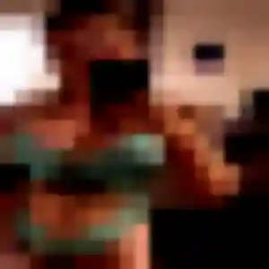 Profil de Zelda à Allauch (25 ans) - rencontre coquine discret