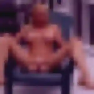 Sexy Leonore, 35 ans à Auriol - la contacter
