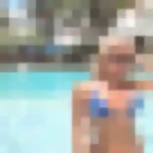 Profil de Leonore à Avranches (19 ans) - rencontre coquine discret