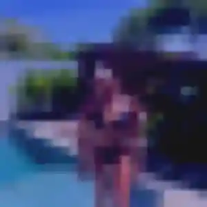 Sexy Honorine, 33 ans à Bain-de-Bretagne - voir sa photo