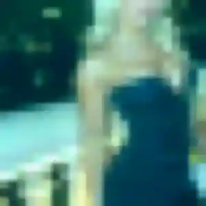 Découvre Huguette, 23 ans à Bernay en privé