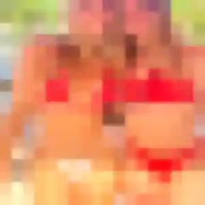 Belle Justine, 23 ans à Biarritz - voir sa photo