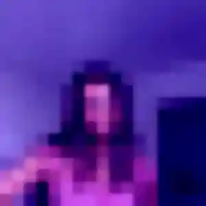 Eleonore, fille de 22 ans propose rencontre coquine à Bihorel