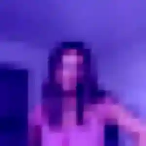 Rencontre Alexandra, 19 ans à Bourg-lès-Valence gratuitement