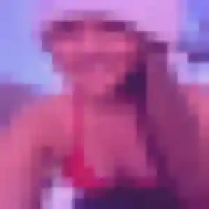 Photo privée de Alice, 35 ans à Bron - plan discret