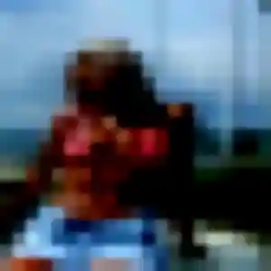 Bettina, femme de 22 ans propose rencontre coquine à Champagne-sur-Seine