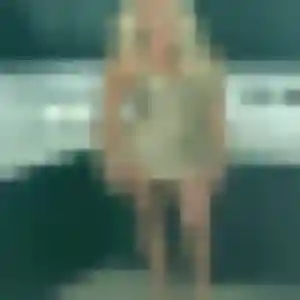 Découvre Emeraude, 19 ans à Champigneulles en privé