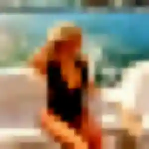 Rejoins Zephyrine, 43 ans à Charbonnières-les-Bains en t'inscrivant