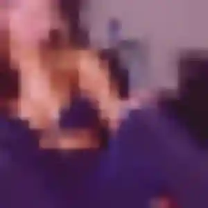 Photo exclusive de Paloma, 38 ans à Châteauneuf-les-Martigues - plan discret