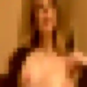 Rejoins Agathe, 25 ans à Chatuzange-le-Goubet gratuitement