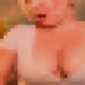 Nina, 19 ans, cherche un rencontre coquine à Condé-en-Normandie