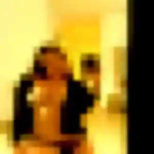 Nelly, 30 ans, veut un rencontre coquine à Cormelles-le-Royal