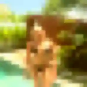 Renee, 23 ans, en ligne à Courdimanche pour une rencontre coquine