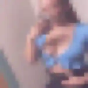 Photo perso de Stephanie, 19 ans à Croissy-sur-Seine - rencontre coquine