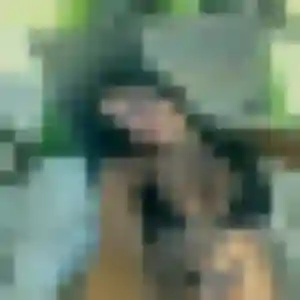 Profil de Celia à Divonne-les-Bains (26 ans) - rencontre coquine discret