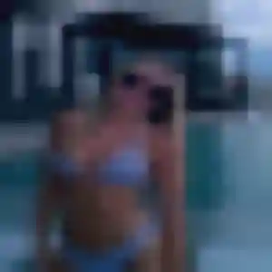 Contacte Constance, 42 ans à Élancourt en privé