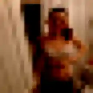 Iris de Entraigues-sur-la-Sorgue, 23 ans - rencontre coquine sans lendemain