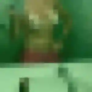 Contacte Salima, 31 ans à Évron en privé