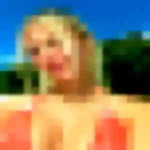 Yasmina de Eyguières, 23 ans - rencontre coquine discret