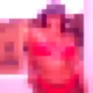 Lucienne, 22 ans, en ligne à Fécamp pour une rencontre coquine