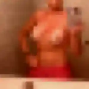 Odette, 44 ans, dispo pour rencontre coquine à Fontenilles