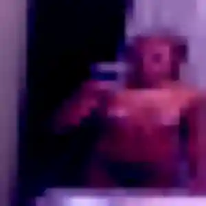 rencontre coquine à Francheville : photo de Melanie, 45 ans - accès libre