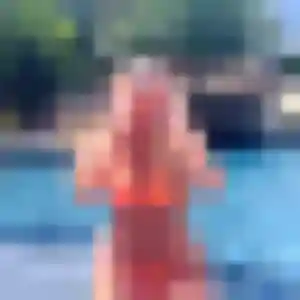 Adelaide, fille de 19 ans propose rencontre coquine à Frouard