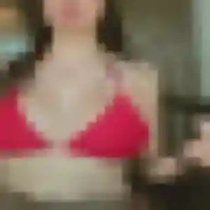 Rejoins Marie, 22 ans à Frouzins en privé