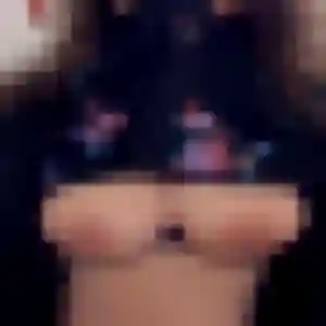 Photo exclusive de Helena, 26 ans à Gan - plan discret