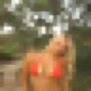 Axelle, 24 ans, dispo pour rencontre coquine à Gruissan