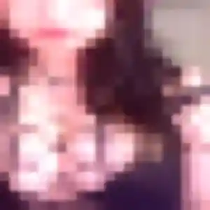 Charmante Paloma, 19 ans à Guénange - voir sa photo