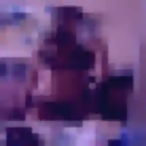 Photo de Imane à Issoire (31 ans) - rencontre coquine discret