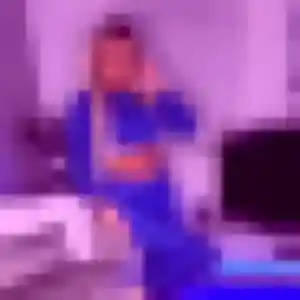 Découvre Lisette, 19 ans à Izon gratuitement