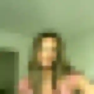 Zara de La Penne-sur-Huveaune, 19 ans - rencontre coquine discret