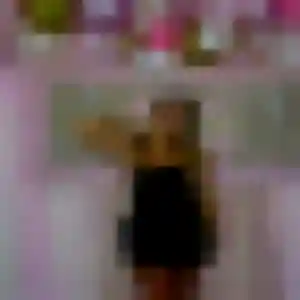 Anne-Sophie, 27 ans, connectée à La Roche-sur-Foron pour une rencontre coquine