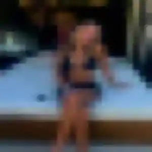 Anne-Charlotte, femme de 23 ans propose rencontre coquine à Labarthe-sur-Lèze