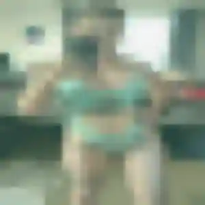 Photo de Natasha à Loos-en-Gohelle (21 ans) - rencontre coquine gratuit