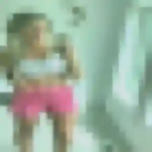 Contacte Ninon, 26 ans à Mantes-la-Ville en privé