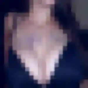 Profil de Anne-Charlotte à Marange-Silvange (23 ans) - rencontre coquine anonyme