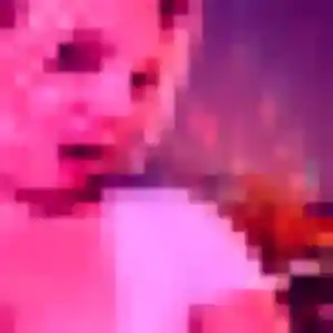 Flavie, 24 ans, en ligne à Martigues pour un rencontre coquine