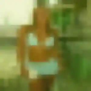 Contacte Sixtine, 22 ans à Mer en privé