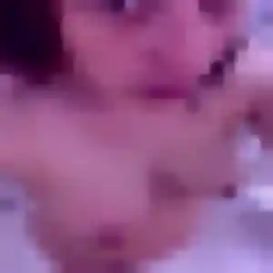Profil de Ursula à Metz (25 ans) - rencontre coquine discret