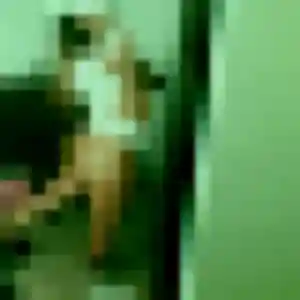 Albertine, 38 ans, en ligne à Mions pour une rencontre coquine