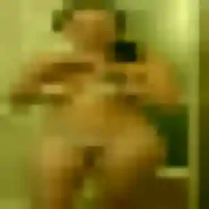 Profil de Christelle à Monts (30 ans) - rencontre coquine anonyme