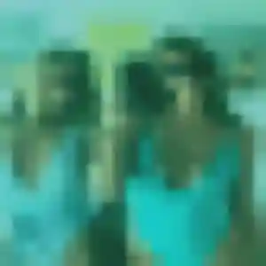 Photo de Yasmine à Noisy-le-Roi (44 ans) - rencontre coquine anonyme