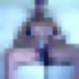 Leila, 28 ans, en ligne à Orly pour un rencontre coquine