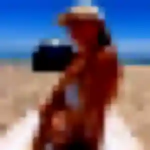 Sylvie, 20 ans, connectée à Pamiers pour une rencontre coquine