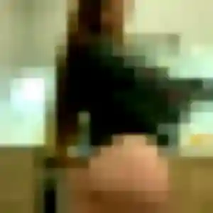 Flore (21 ans) à Pertuis propose une rencontre ce soir