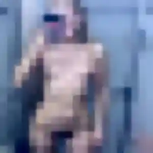 Clementine, 19 ans, veut un rencontre coquine à Pézenas