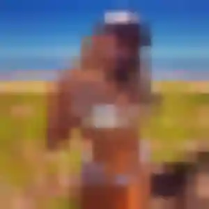 Emma, fille de 25 ans propose rencontre coquine à Ploemeur